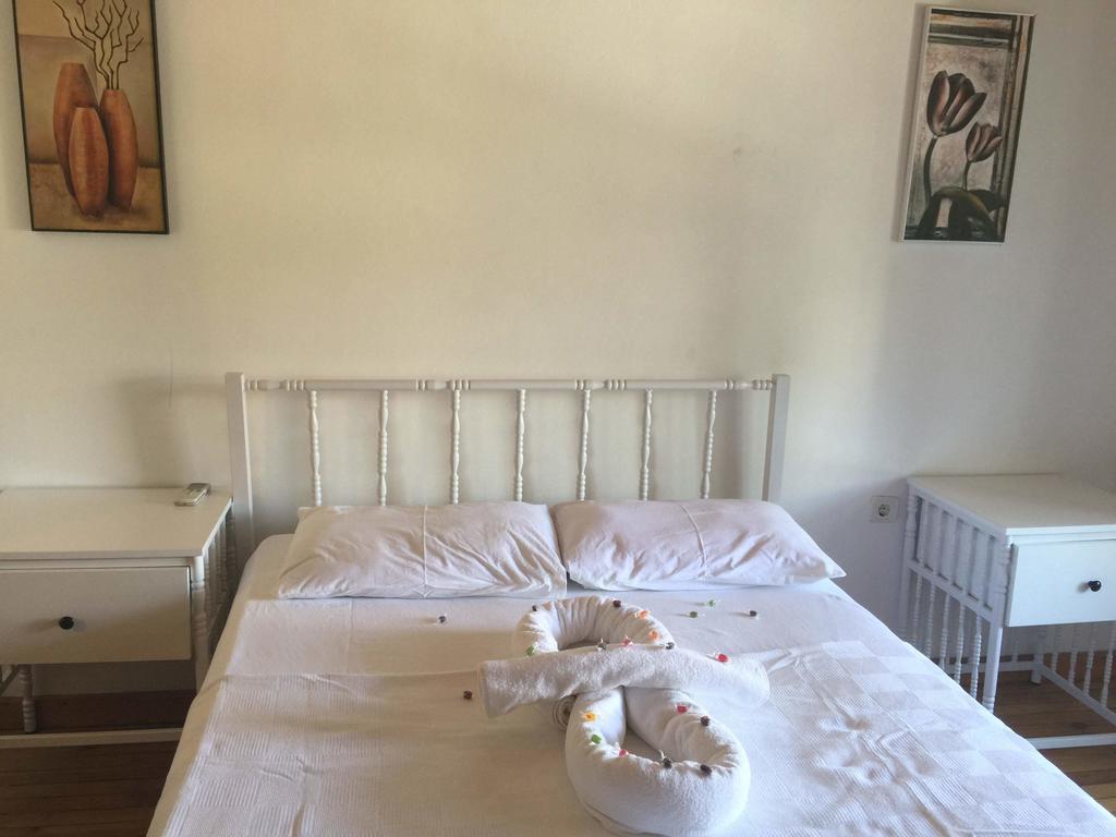 Pastor Historical Apart-Hotel The Gulf Of İzmir Pokoj fotografie