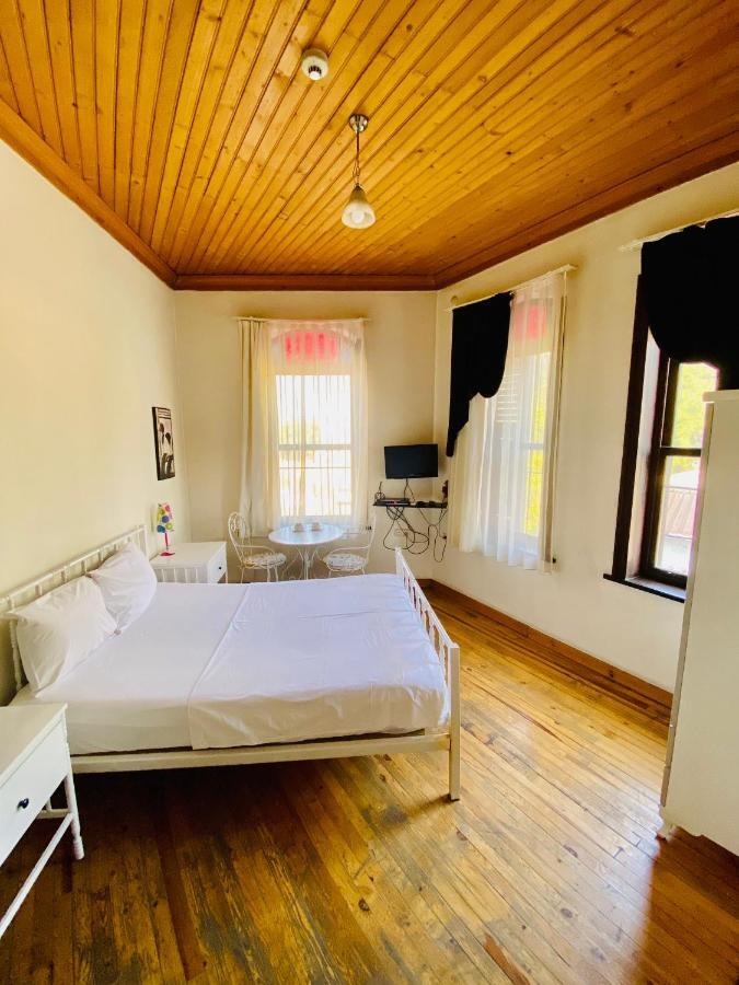 Pastor Historical Apart-Hotel The Gulf Of İzmir Exteriér fotografie
